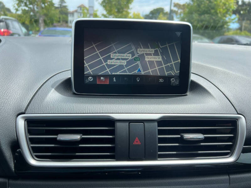 2016 Mazda MAZDA3 i Touring