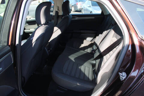2019 Ford Fusion SE