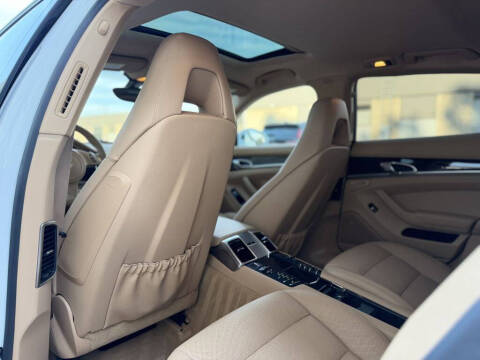 2014 Porsche Panamera S E-Hybrid