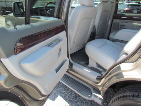 2004 Lincoln Aviator Luxury