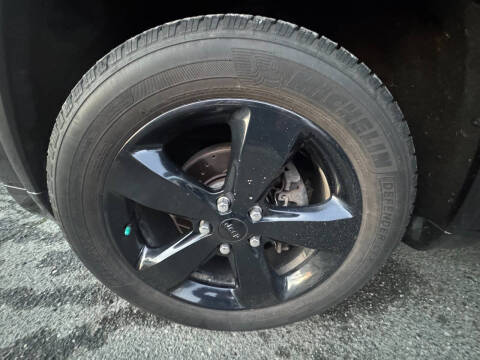 2014 Jeep Grand Cherokee Altitude