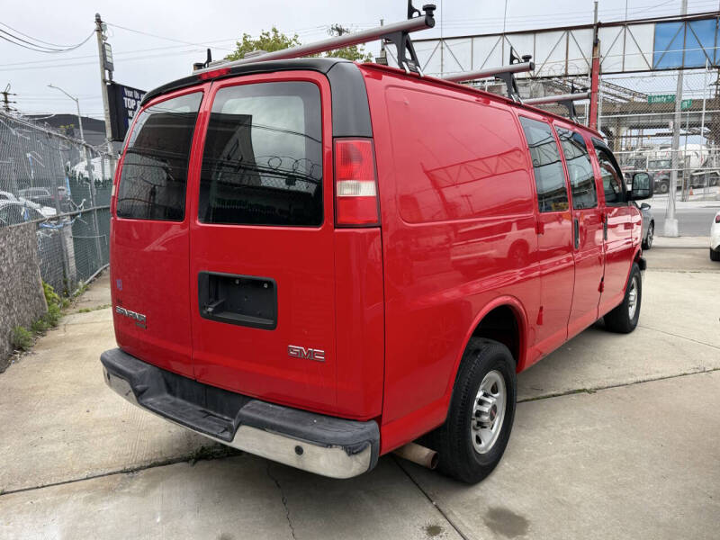 2015 GMC Savana 3500