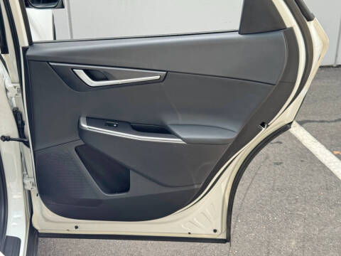 2024 Kia EV6 Light