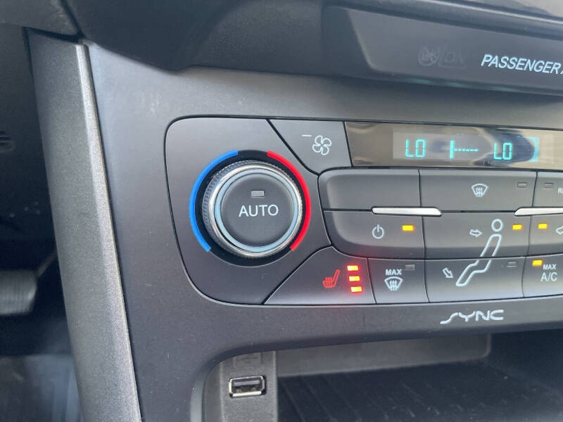 2017 Ford Focus SEL