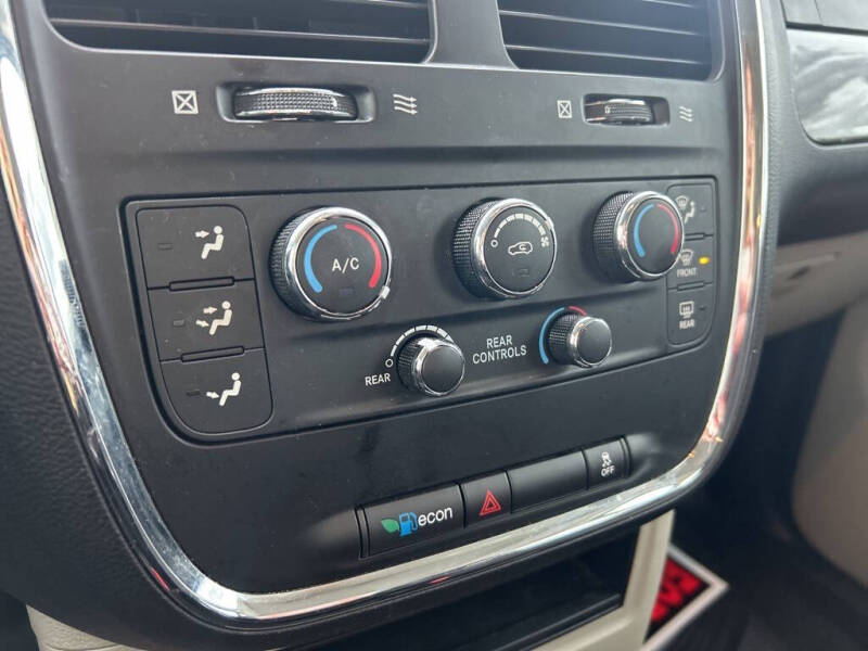 2020 Dodge Grand Caravan SE