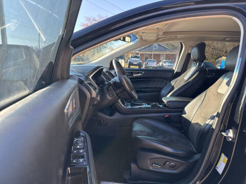 2017 Ford Edge Sport