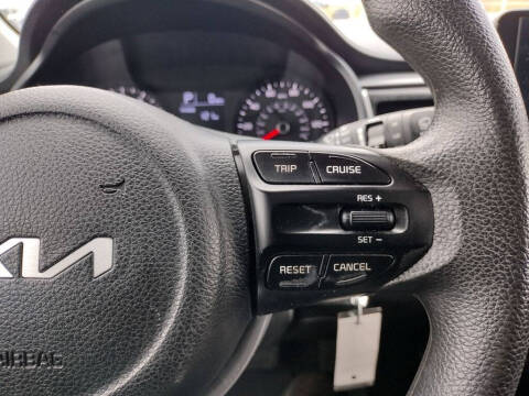 2023 Kia Rio 5-Door S