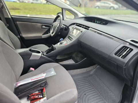 2013 Toyota Prius Plug-in Hybrid Advanced