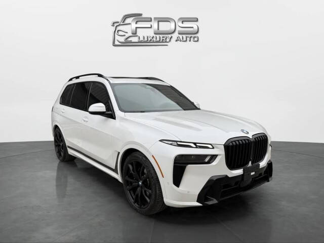 2025 BMW X7 xDrive40i