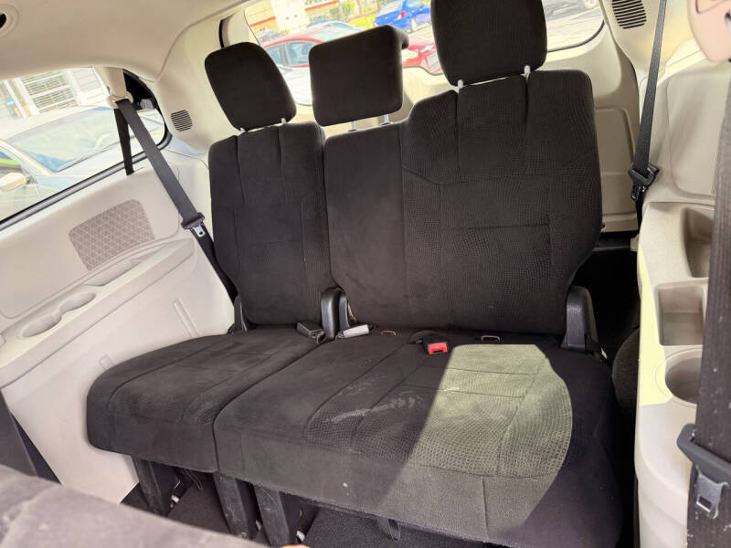 2012 Dodge Grand Caravan SE
