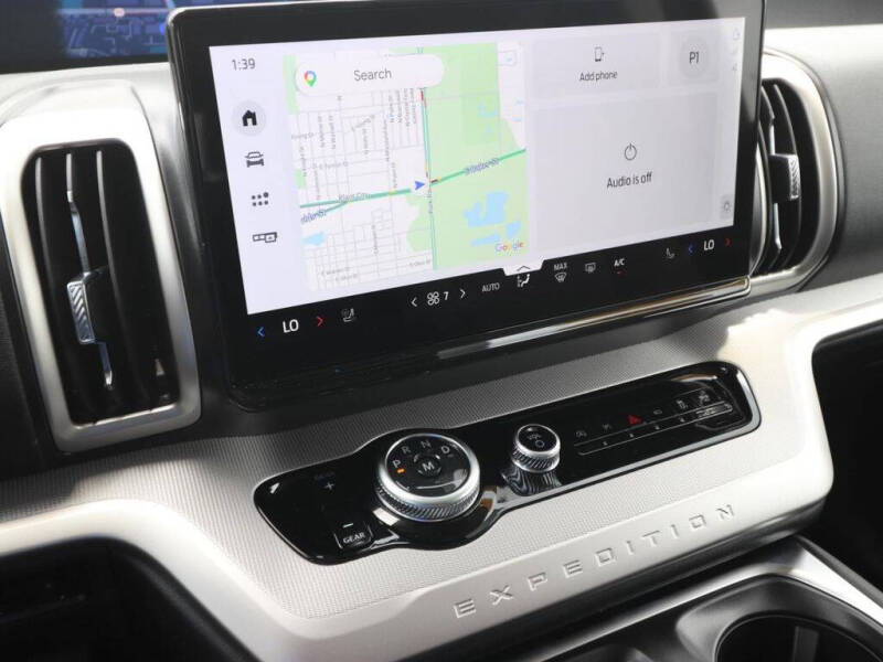 2026 Ford Expedition Active