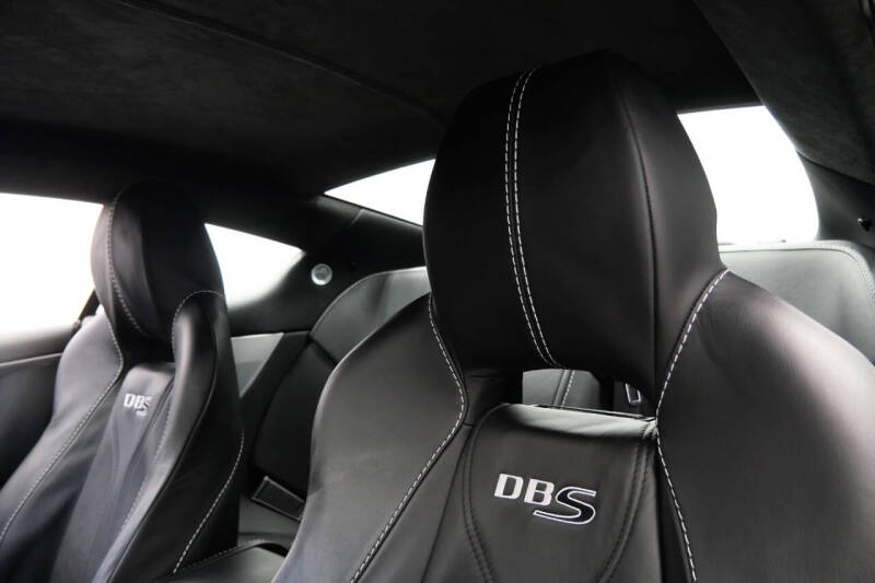 2012 Aston Martin DBS