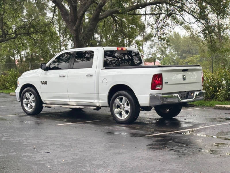 2013 RAM 1500 SLT