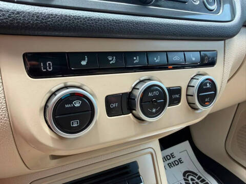 2014 Volkswagen Tiguan R-Line