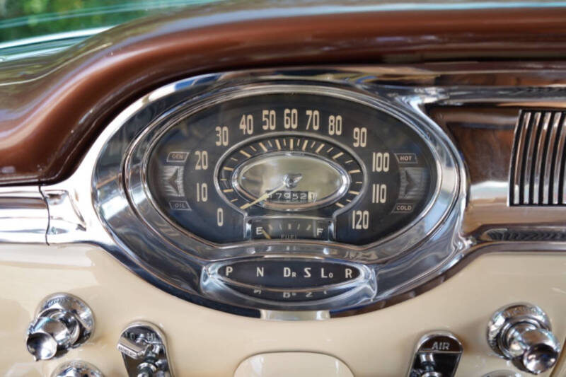 1956 Oldsmobile 88 Holiday Hardtop