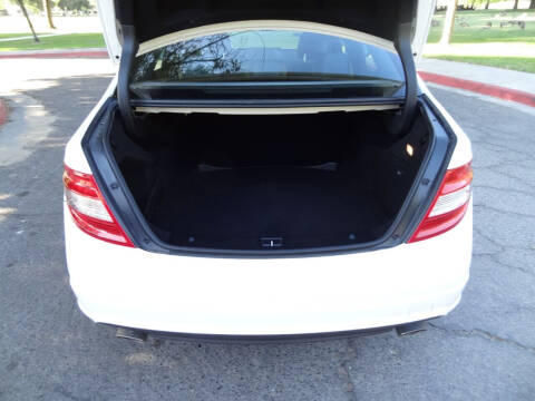 2009 Mercedes-Benz C-Class C 300 Sport