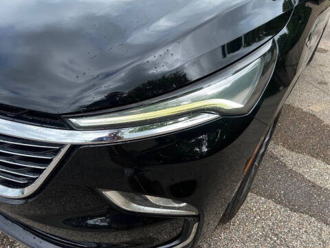 2023 Buick Enclave Essence