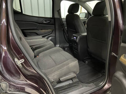 2017 GMC Acadia SLE-2