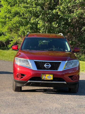2014 Nissan Pathfinder SV
