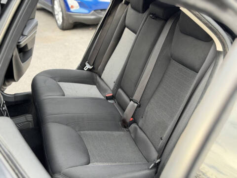 2019 Chrysler 300 Touring