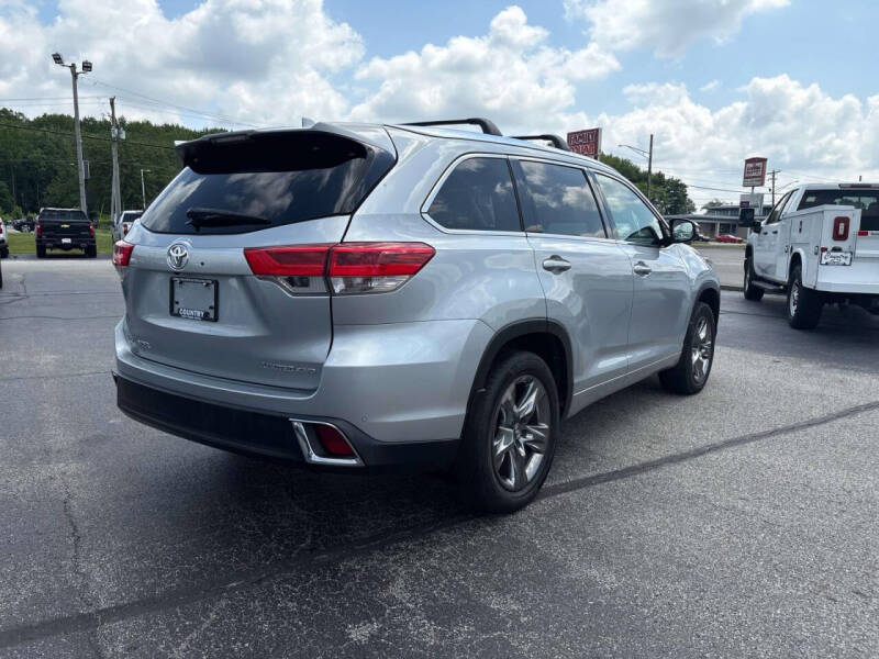 2017 Toyota Highlander