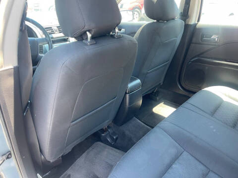 2012 Ford Fusion SE