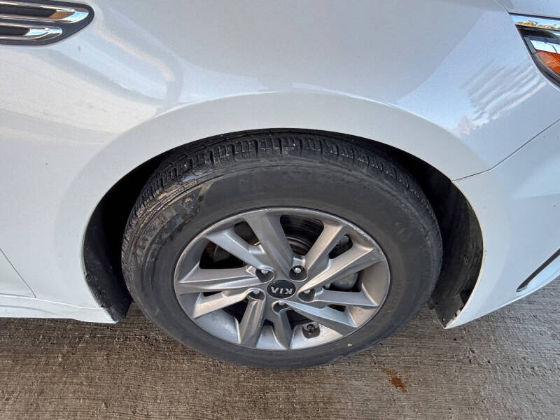 2020 Kia Optima LX