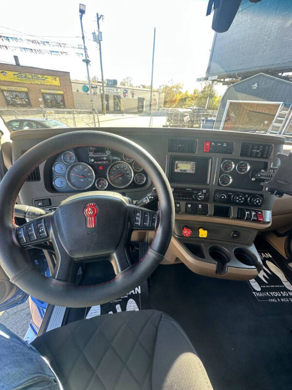 2019 Kenworth T680