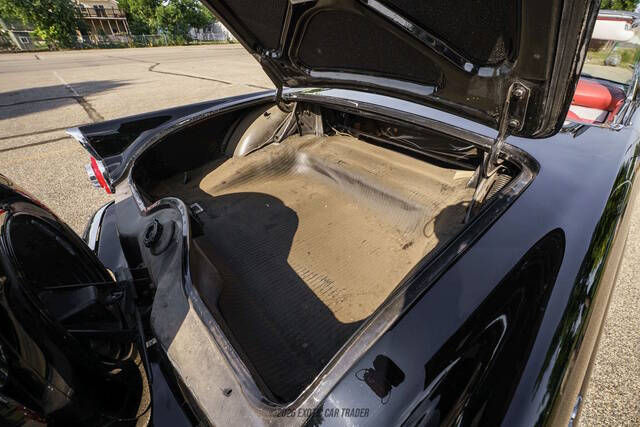 1956 Ford Thunderbird
