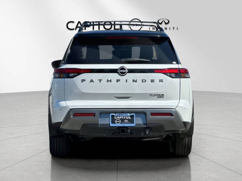 2026 Nissan Pathfinder Platinum