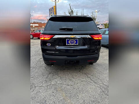 2018 Chevrolet Traverse LT Cloth