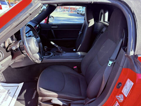 2015 Mazda MX-5 Miata Sport