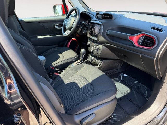 2023 Jeep Renegade (Red) Edition