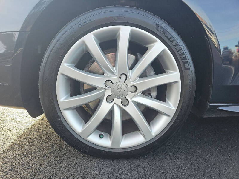 2014 Audi A4 2.0T quattro Premium