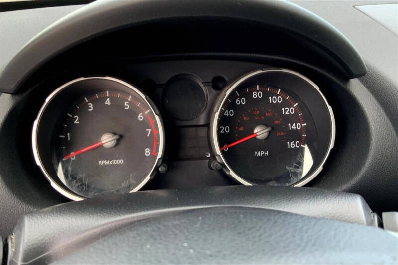 2010 Nissan Rogue S Krom