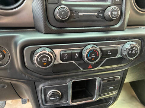 2021 Jeep Gladiator Sport