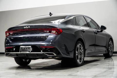 2022 Kia K5 EX