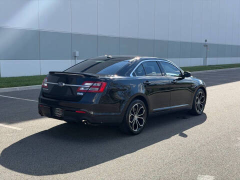 2018 Ford Taurus SHO