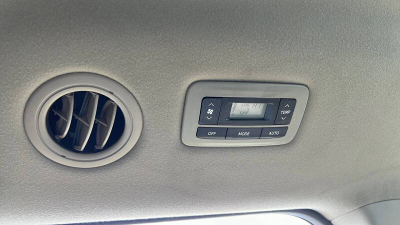 2014 Toyota Sienna Limited 7-Passenger