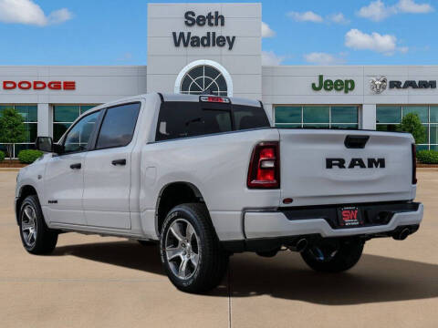 2026 RAM 1500 Express