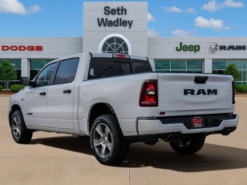 2026 RAM 1500 Express