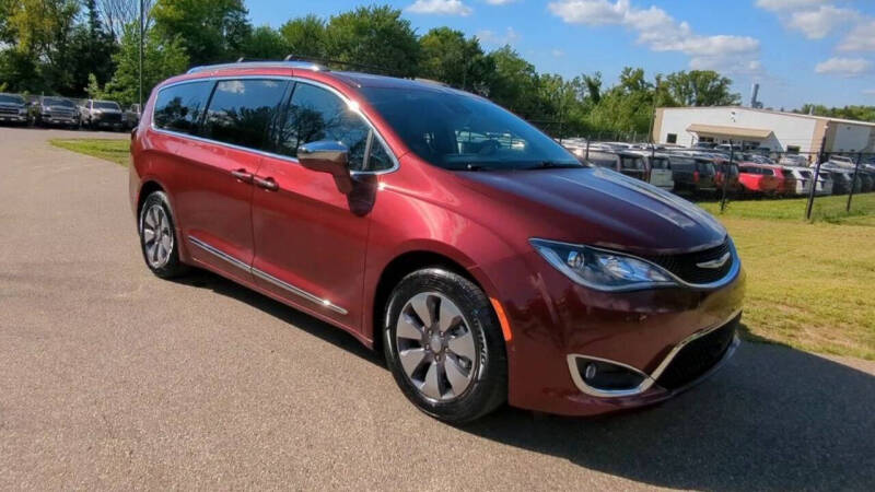 2020 Chrysler Pacifica Hybrid Limited 35th Anniversary