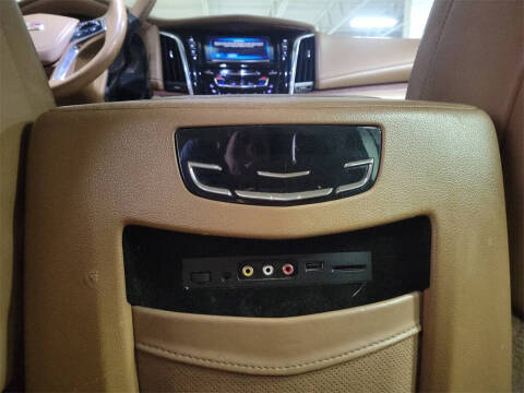 2015 Cadillac Escalade Platinum