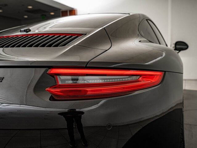 2017 Porsche 911 Carrera S