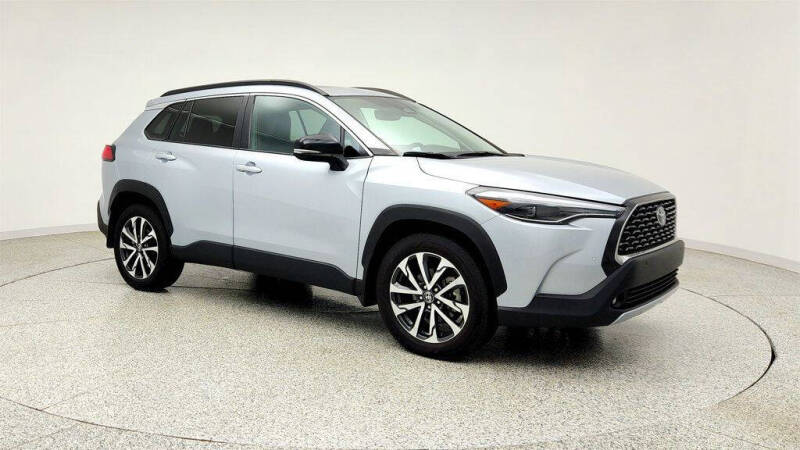 2025 Toyota Corolla Cross XLE