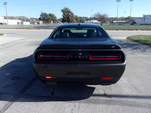 2023 Dodge Challenger SXT