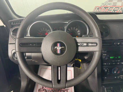 2006 Ford Mustang GT Deluxe