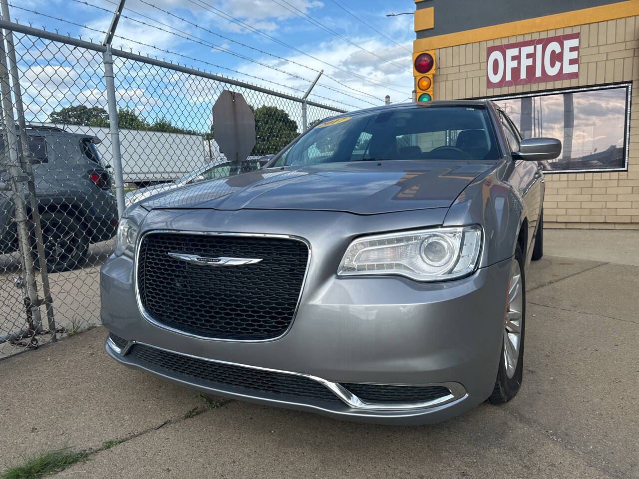 2017 Chrysler 300 for sale at Matthew's Stop & Look Auto Sales in Detroit, MI