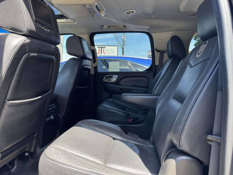 2013 Cadillac Escalade ESV Platinum Edition