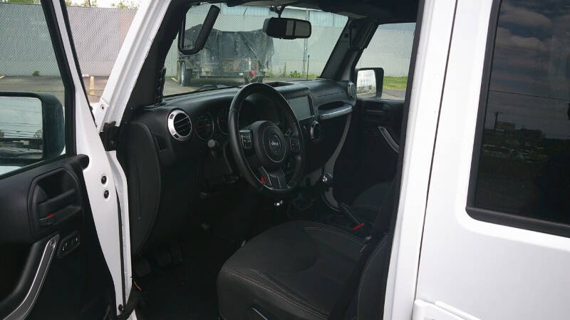 2016 Jeep Wrangler Unlimited Sahara